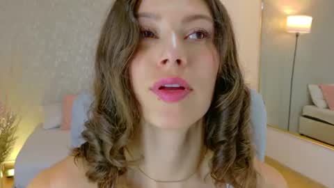 Lara  online show from 07.04.26