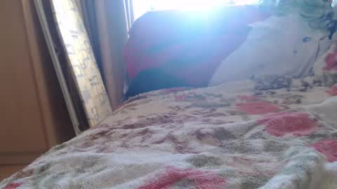 laralhotr online show from 02.25.25