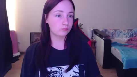 Snapshot of laralianna chatting on 06.27.26 Laralianna online show from 06.27.26