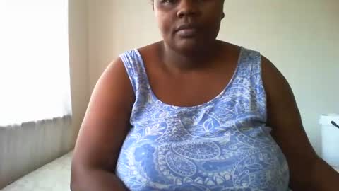 laralovex online show from 12.07.24