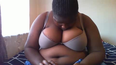 laralovex online show from 03.11.25