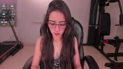 Larisa Smirnov online show from 03.12.26