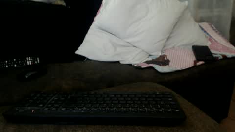 Snapshot of lariss__ chatting on 06.18.26 Lariss online show from 06.18.26