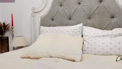 Snapshot of larissa4 chatting on 01.08.26 Larissa online show from 01.08.26