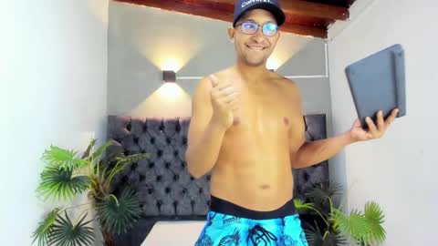 Snapshot of larry_vito chatting on 01.15.26 LARRY online show from 01.15.26