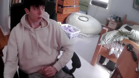 larrymcberran2 online show from 10.02.25