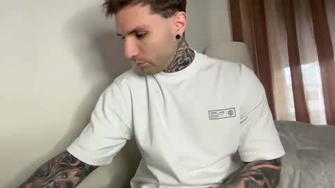 larsskeet online show from 01.12.26