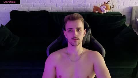 Lars online show from 01.08.25