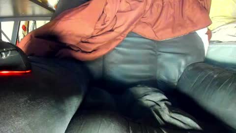 Snapshot of lastking420xxx chatting on 09.11.25 Lastkingxxx online show from 09.11.25