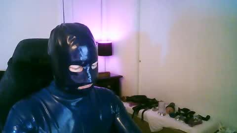 latexminheadroom online show from 10.01.25