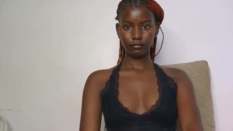 latiffaah_xx online show from 03.09.26