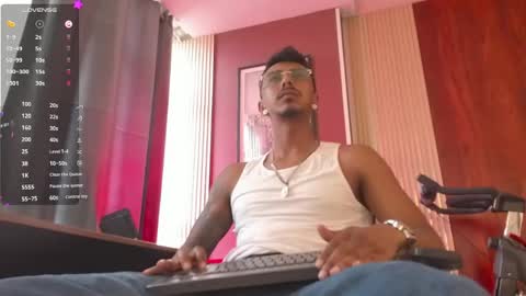 Snapshot of latin_blackmen chatting on 05.31.26 latin_blackmen online show from 05.31.26