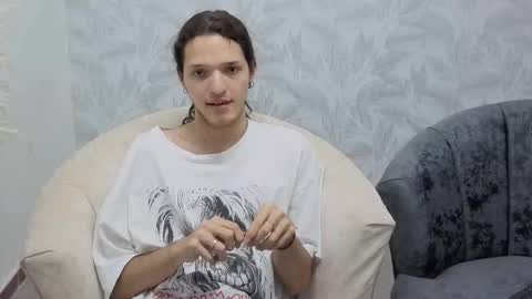 Angel online show from 11.28.25