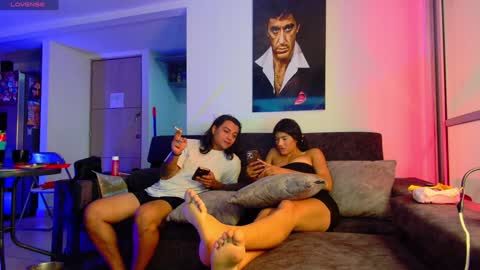 Snapshot of latin_couple77 chatting on 02.05.25 Sara y Andy online show from 02.05.25