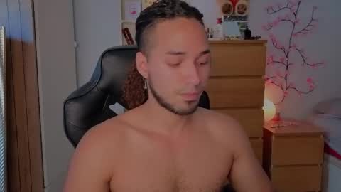  Free OF online show from 06.25.26