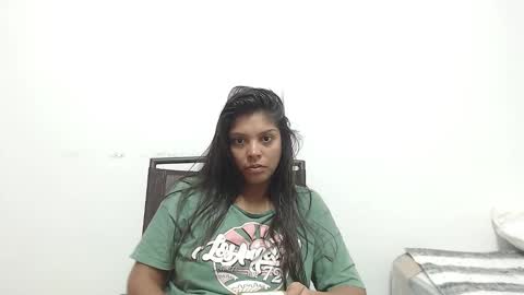 Snapshot of latin_meg chatting on 02.10.26 M E G A N online show from 02.10.26