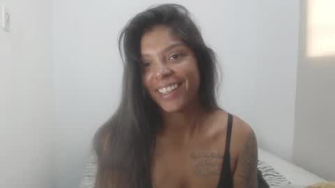 M E G A N  online show from 05.05.26