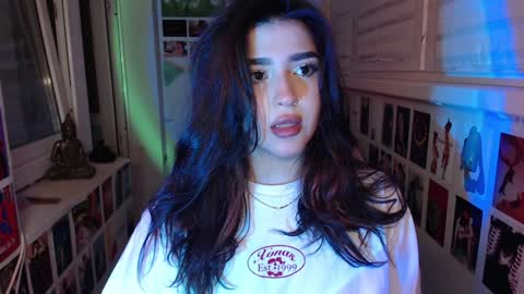 miiiiiiaaaa online show from 12.28.24