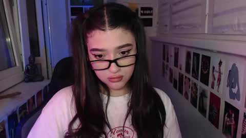 miiiiiiaaaa online show from 02.09.25