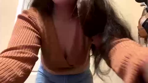 latinabby29 online show from 10.20.25