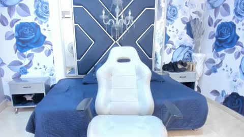 EMMA   online show from 09.22.25