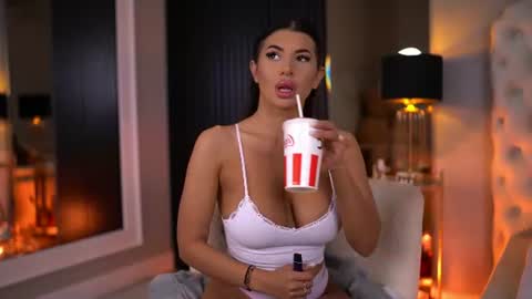 Latina online show from 06.28.26