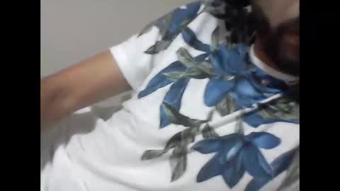 latinbigcuu online show from 11.17.25