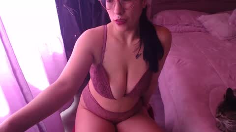 Snapshot of latinboobs23 chatting on 09.16.25 latinboobs23 online show from 09.16.25