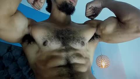 Snapshot of latinhotboys1 chatting on 02.26.25 Zeus online show from 02.26.25