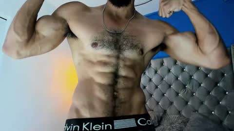 Snapshot of latinhotboys1 chatting on 03.03.25 Zeus online show from 03.03.25