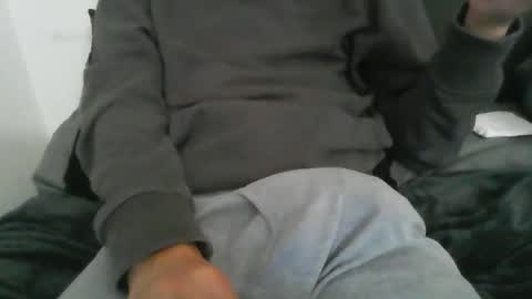 Snapshot of latinman7945 chatting on 02.16.26 latinman7945 online show from 02.16.26