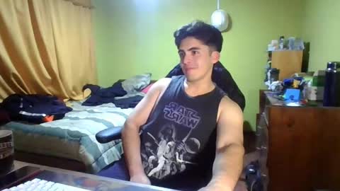 Snapshot of latinn_babe chatting on 05.27.26 latinn_babe online show from 05.27.26