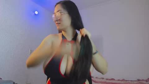 LatinSweetx 19 online show from 03.30.26