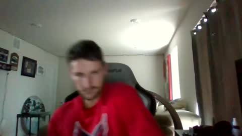 Snapshot of latvianhammer302 chatting on 11.04.25 latvianhammer302 online show from 11.04.25