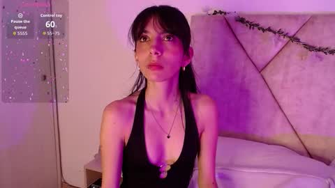 Snapshot of laugreen chatting on 11.29.25 Laura online show from 11.29.25