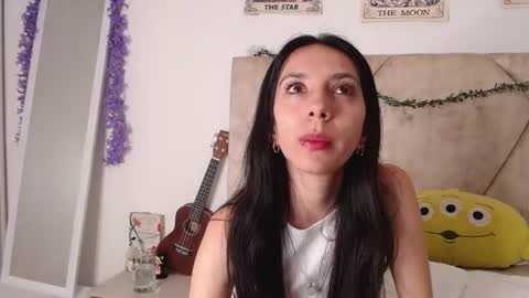 Laura online show from 06.24.26