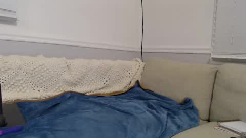 Snapshot of laulauma chatting on 02.06.25 LauLauMa online show from 02.06.25