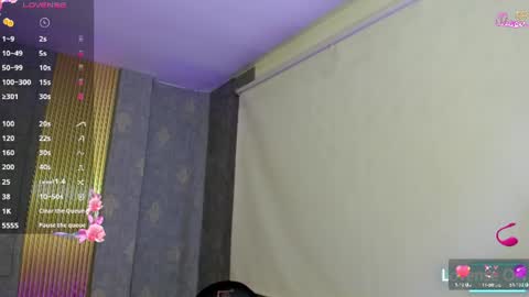 laulin_tay online show from 06.30.26