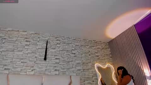 laulin_tay online show from 08.01.26