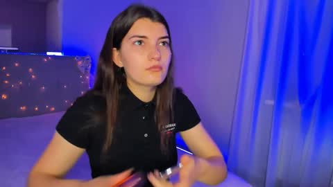 Laura online show from 05.05.26