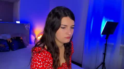Laura online show from 06.12.26