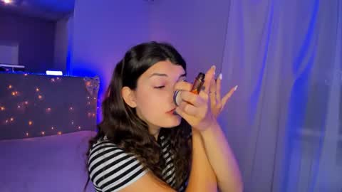 Laura online show from 06.19.26