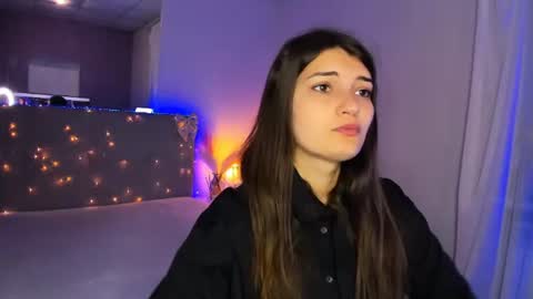 Laura online show from 07.04.26