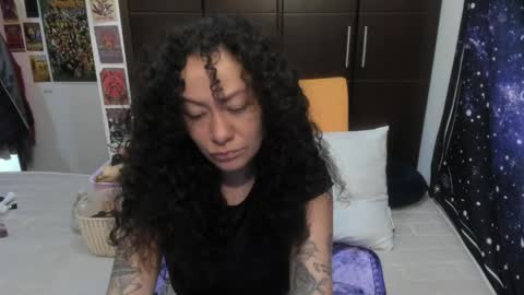 Snapshot of laura_anal_ chatting on 04.16.26 Wen online show from 04.16.26