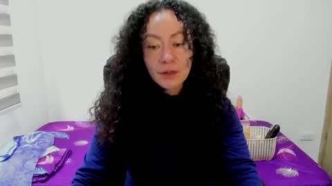 Snapshot of laura_anal_ chatting on 05.28.26 Wen online show from 05.28.26