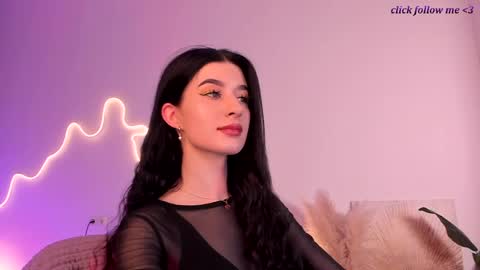 Laura online show from 05.12.26