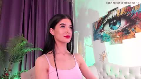 Laura online show from 06.12.26