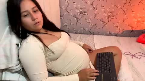 laura online show from 01.10.25