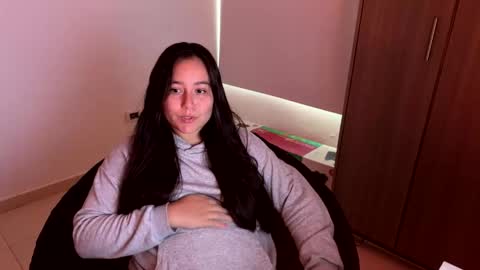 laura online show from 11.26.25