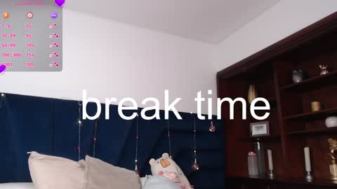 lLAURA online show from 01.19.25